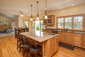 17-Kitchen