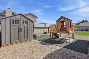 Shed and wooden play structure convey!