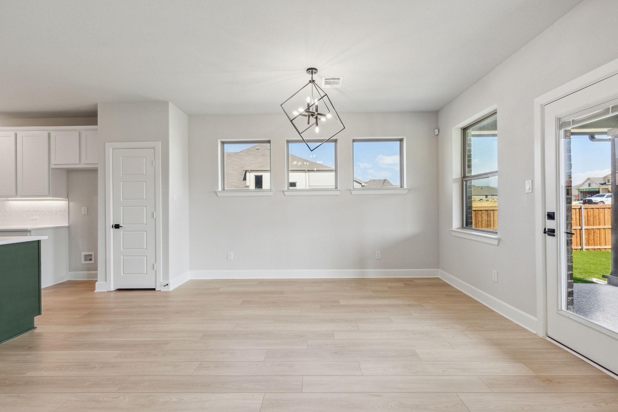 7701Switchwood_016