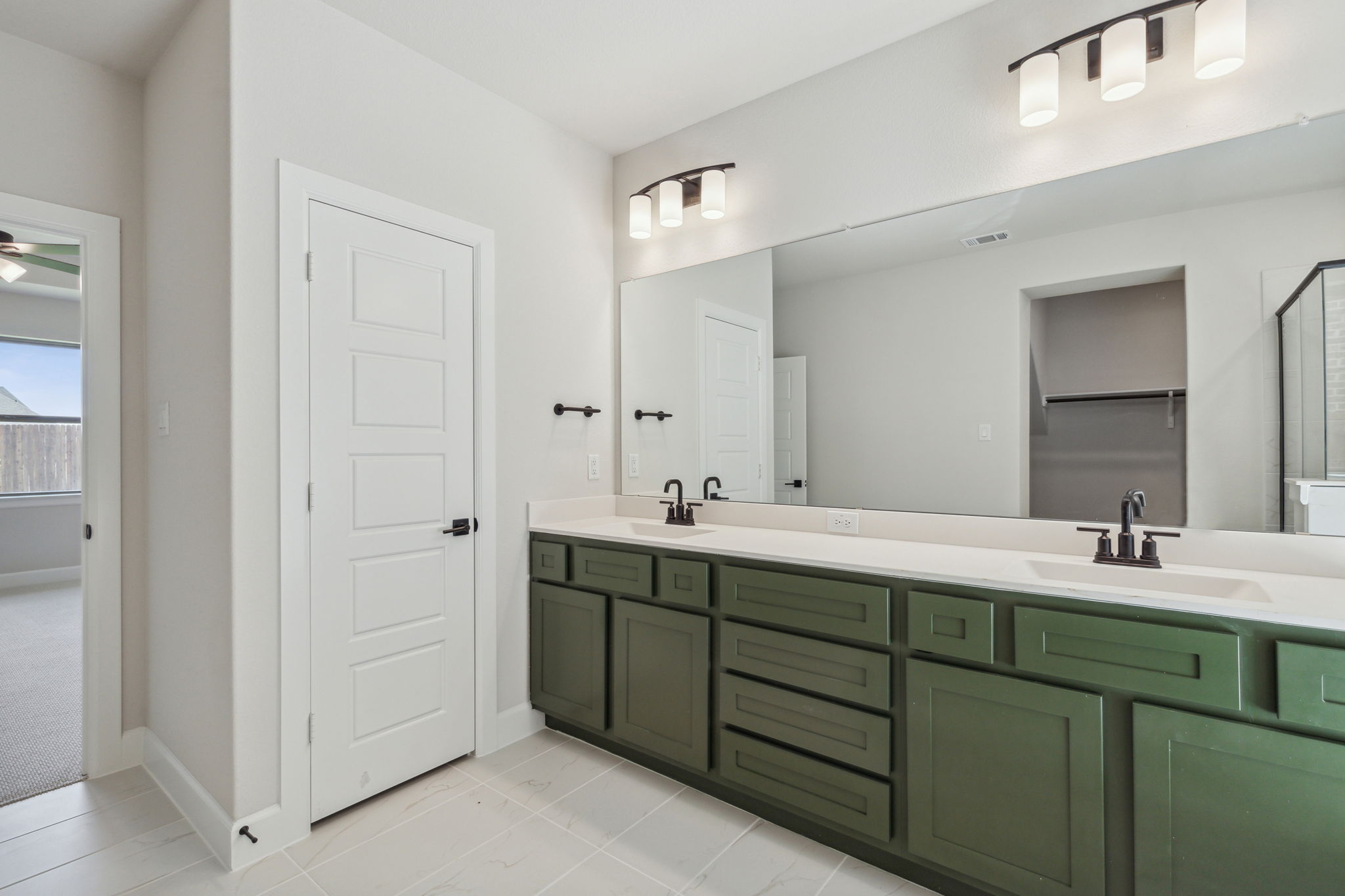 7701Switchwood_024