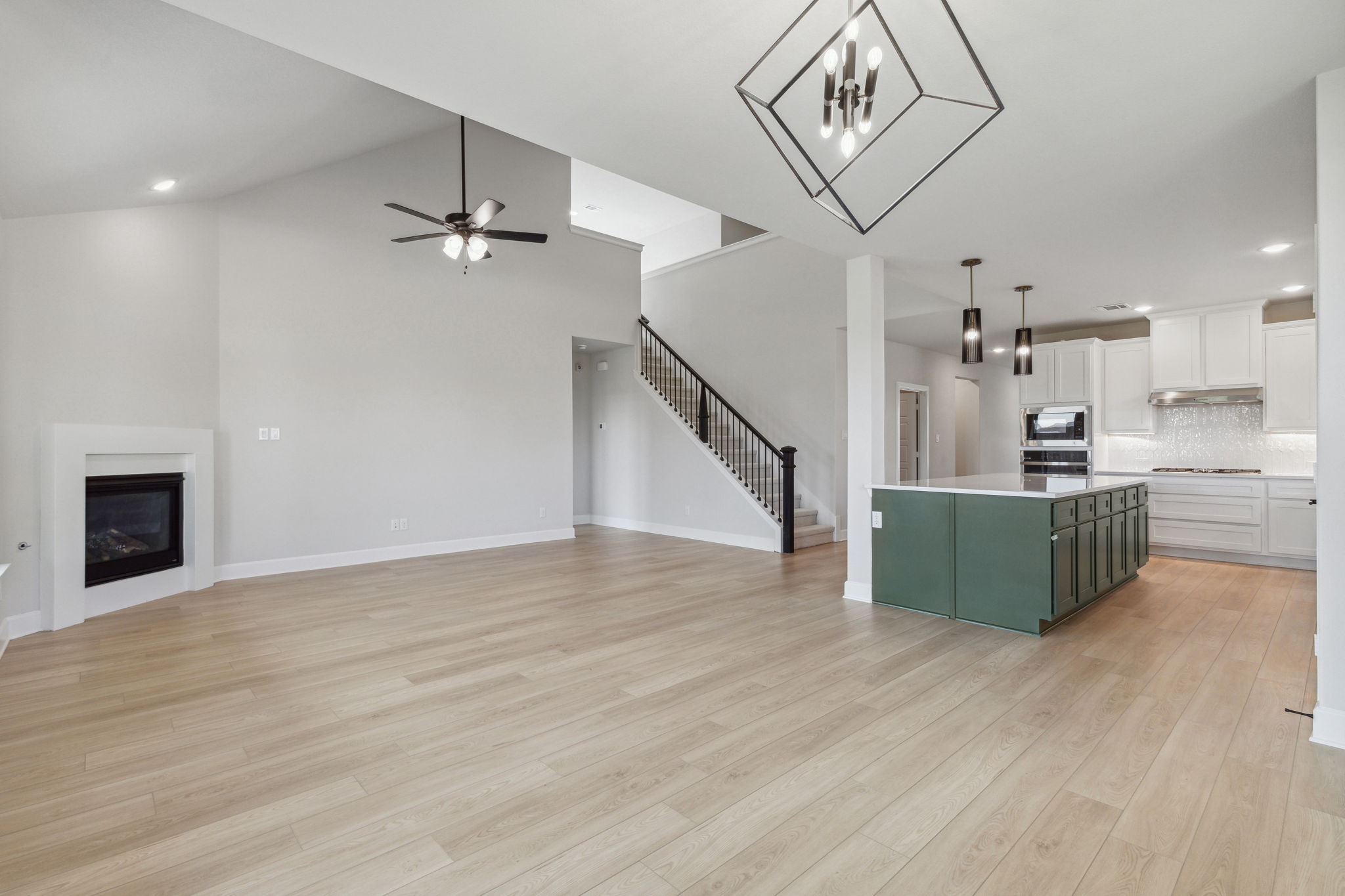 7701Switchwood_017