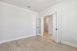 7701Switchwood_004
