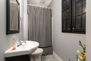  Photo 47