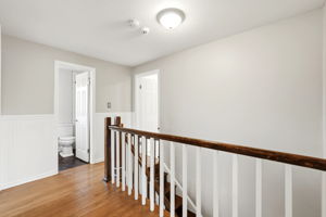  Photo 40