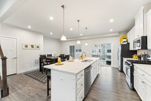 7707 Blackburn Ridge Dr Photo 7