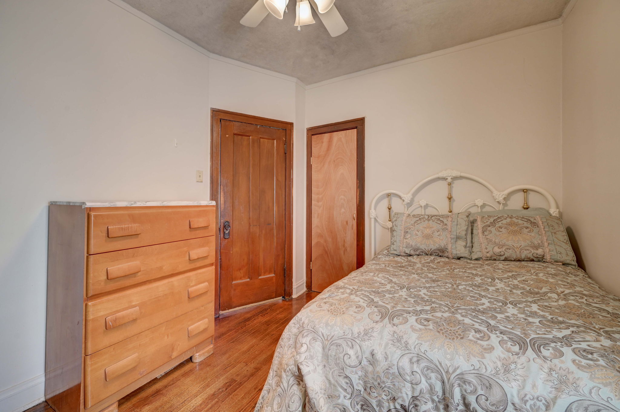 11 Second Bedroom