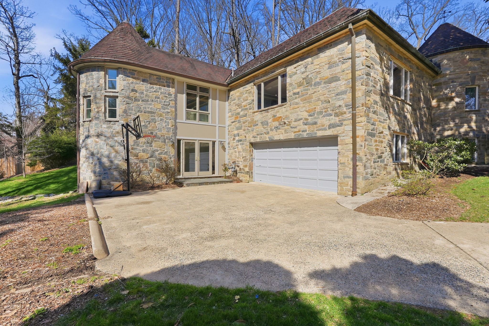 2 Car Side Loading Garage