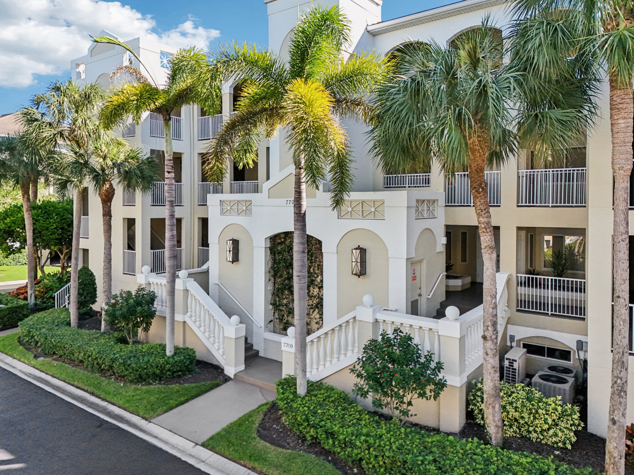 Pebble Creek Cir-S1411-033.jpg