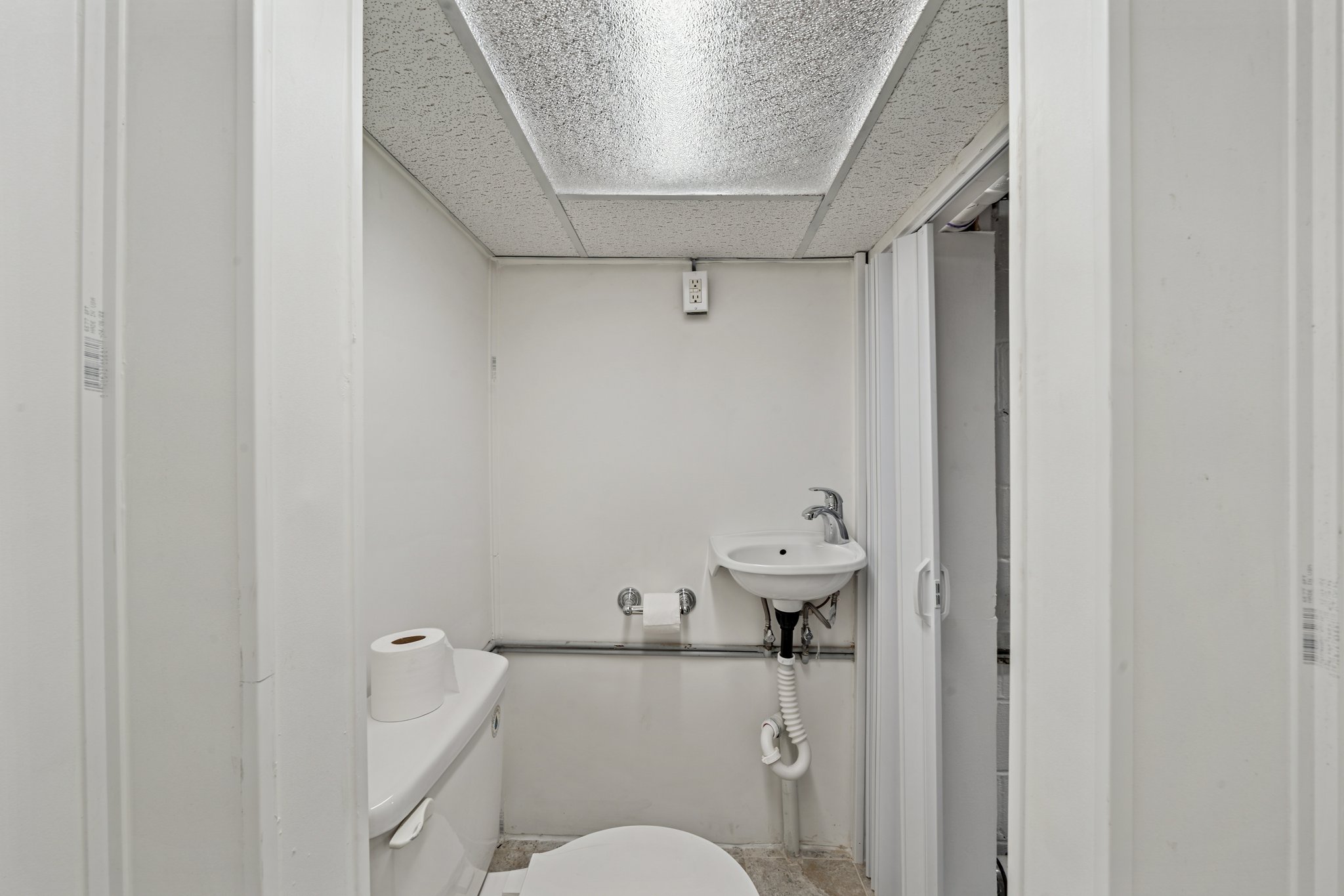  Photo 30