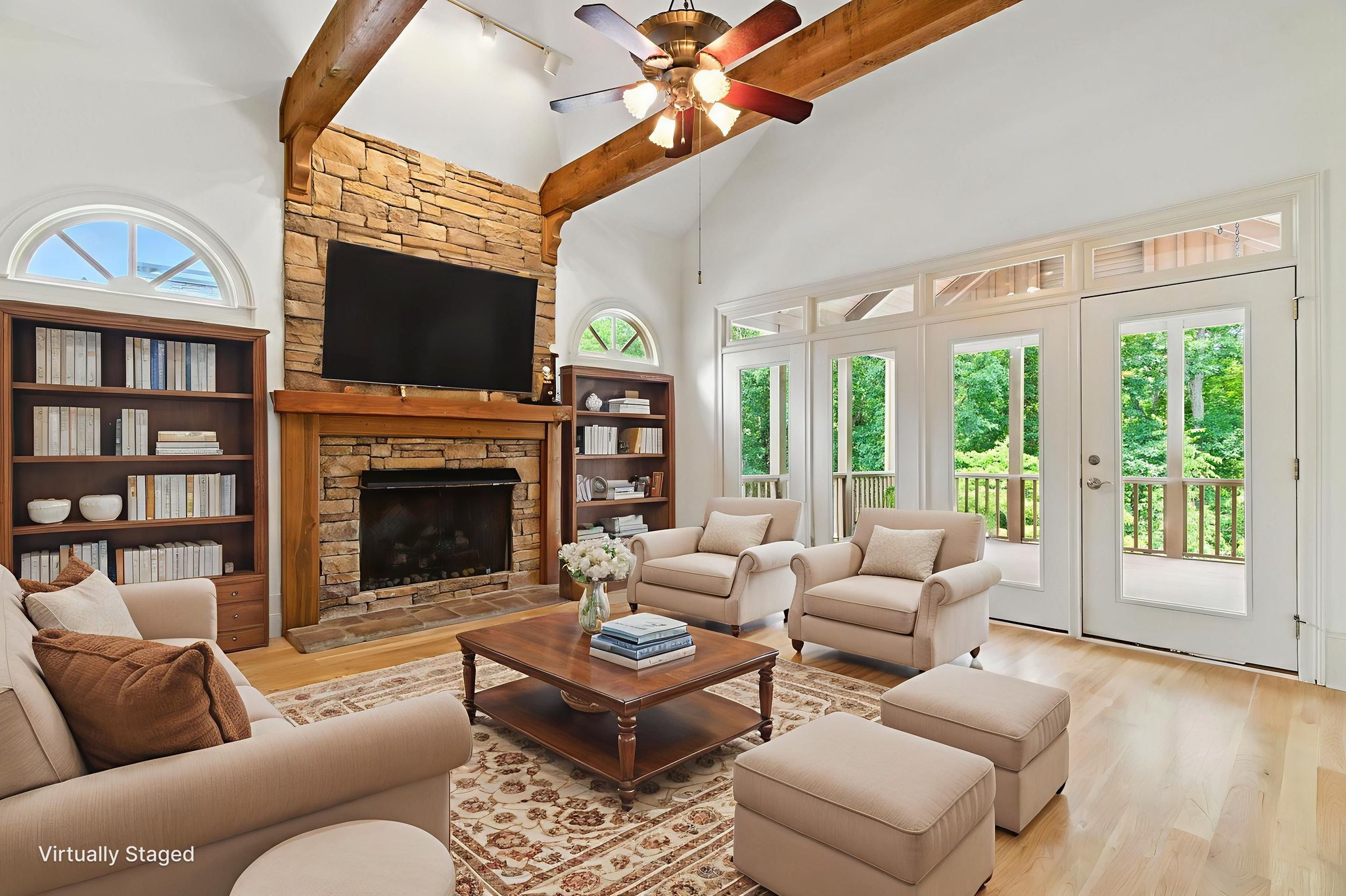 Photo_007 virtually staged.jpeg