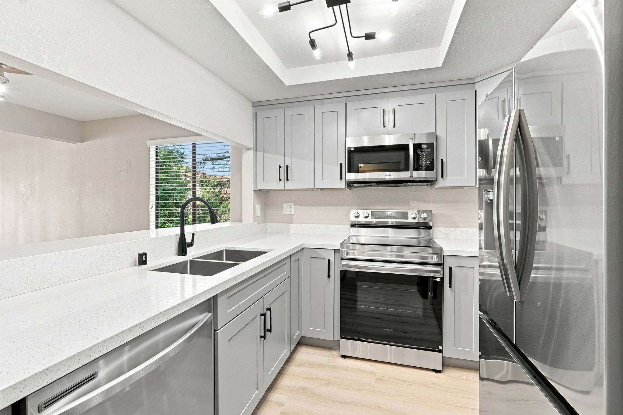 011_F8_771 Williamsburg Way B