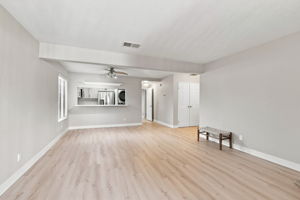 008_F8_771 Williamsburg Way B