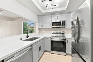 011_F8_771 Williamsburg Way B