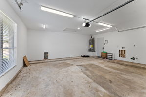  Photo 31