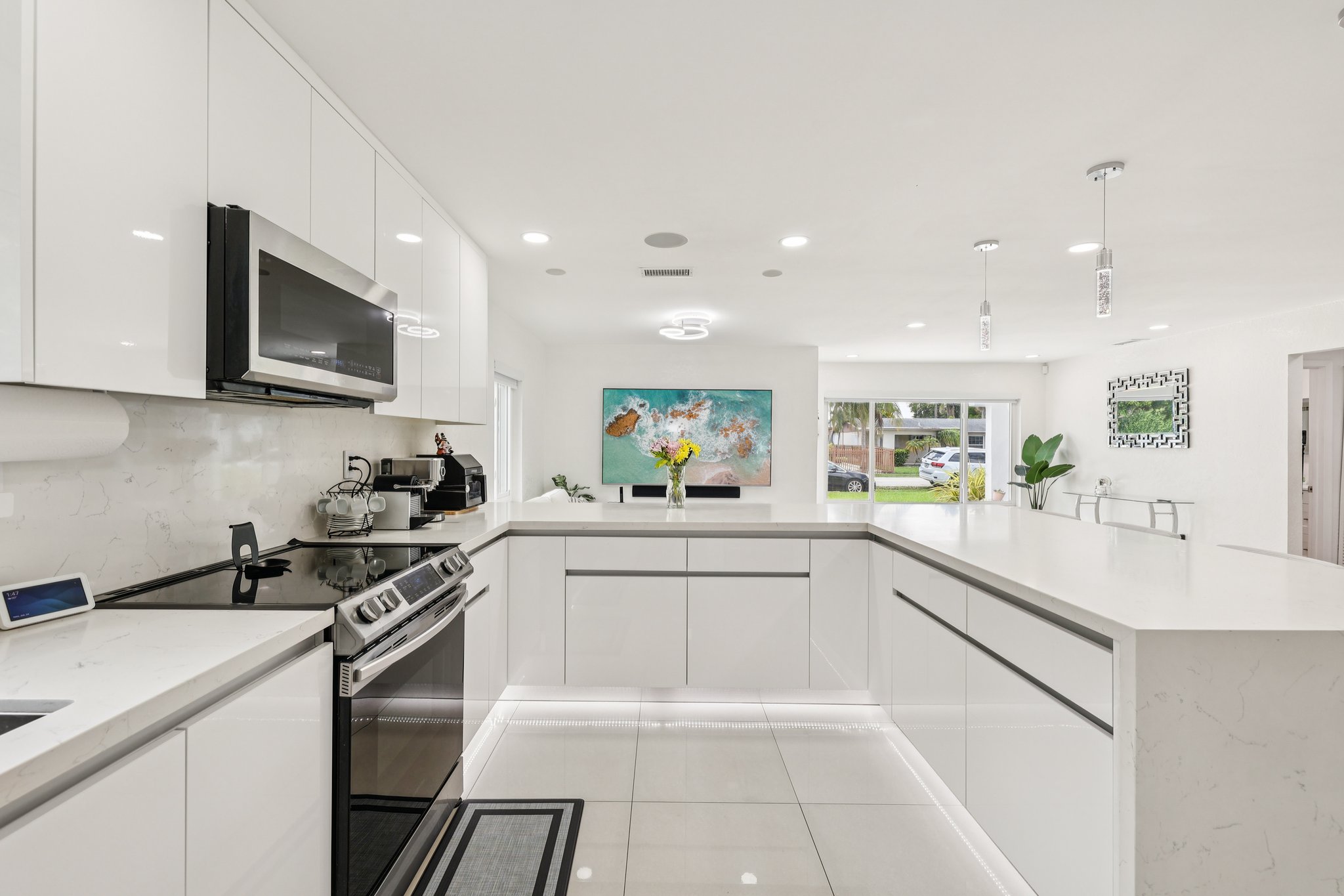NW 38th St-S2507-015.jpg