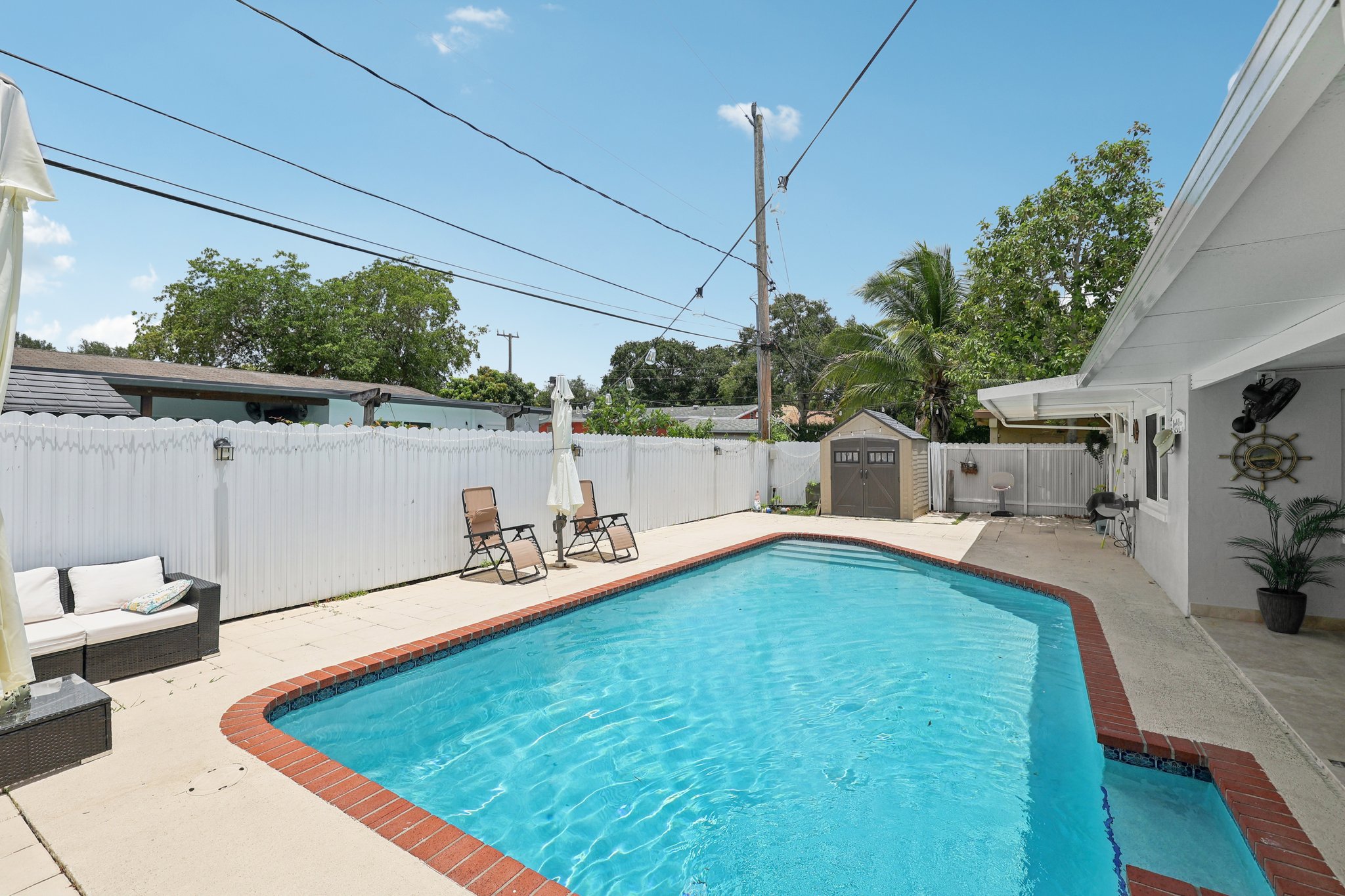 NW 38th St-S2507-034.jpg