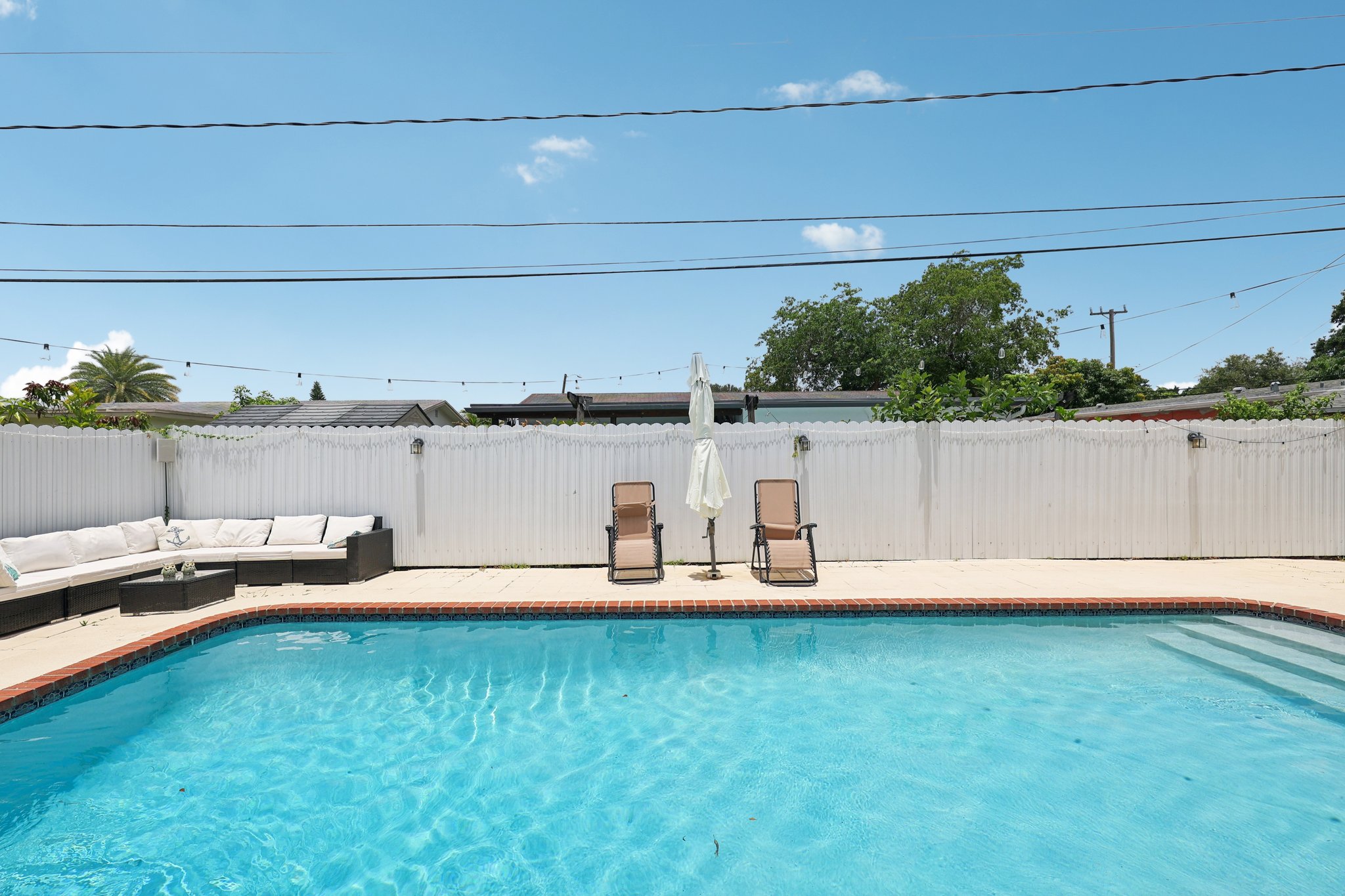NW 38th St-S2507-035.jpg
