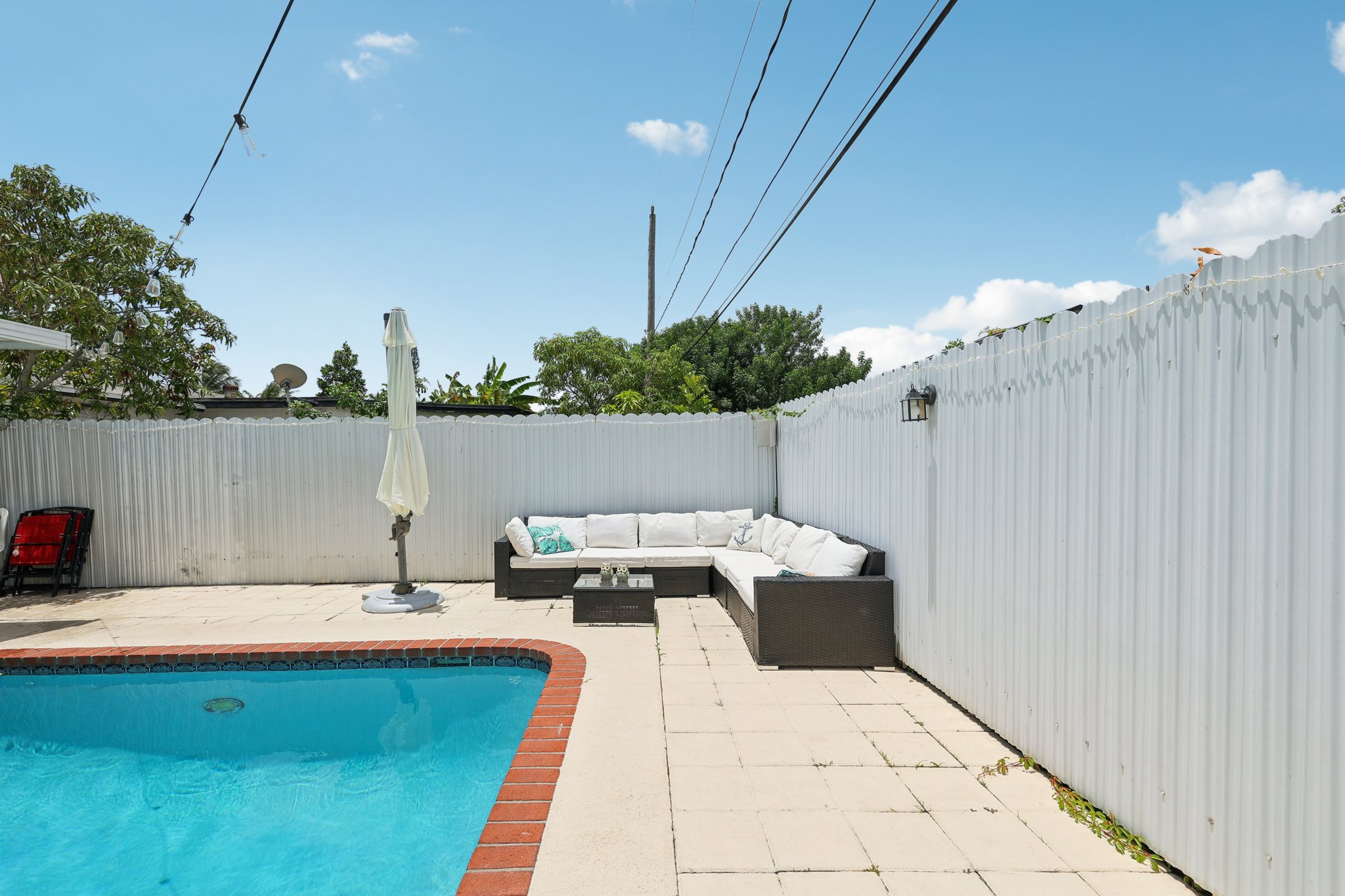 NW 38th St-S2507-039.jpg