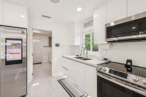 NW 38th St-S2507-014.jpg