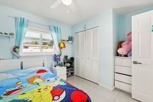 NW 38th St-S2507-021.jpg