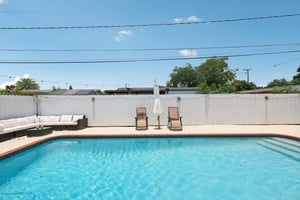 NW 38th St-S2507-035.jpg