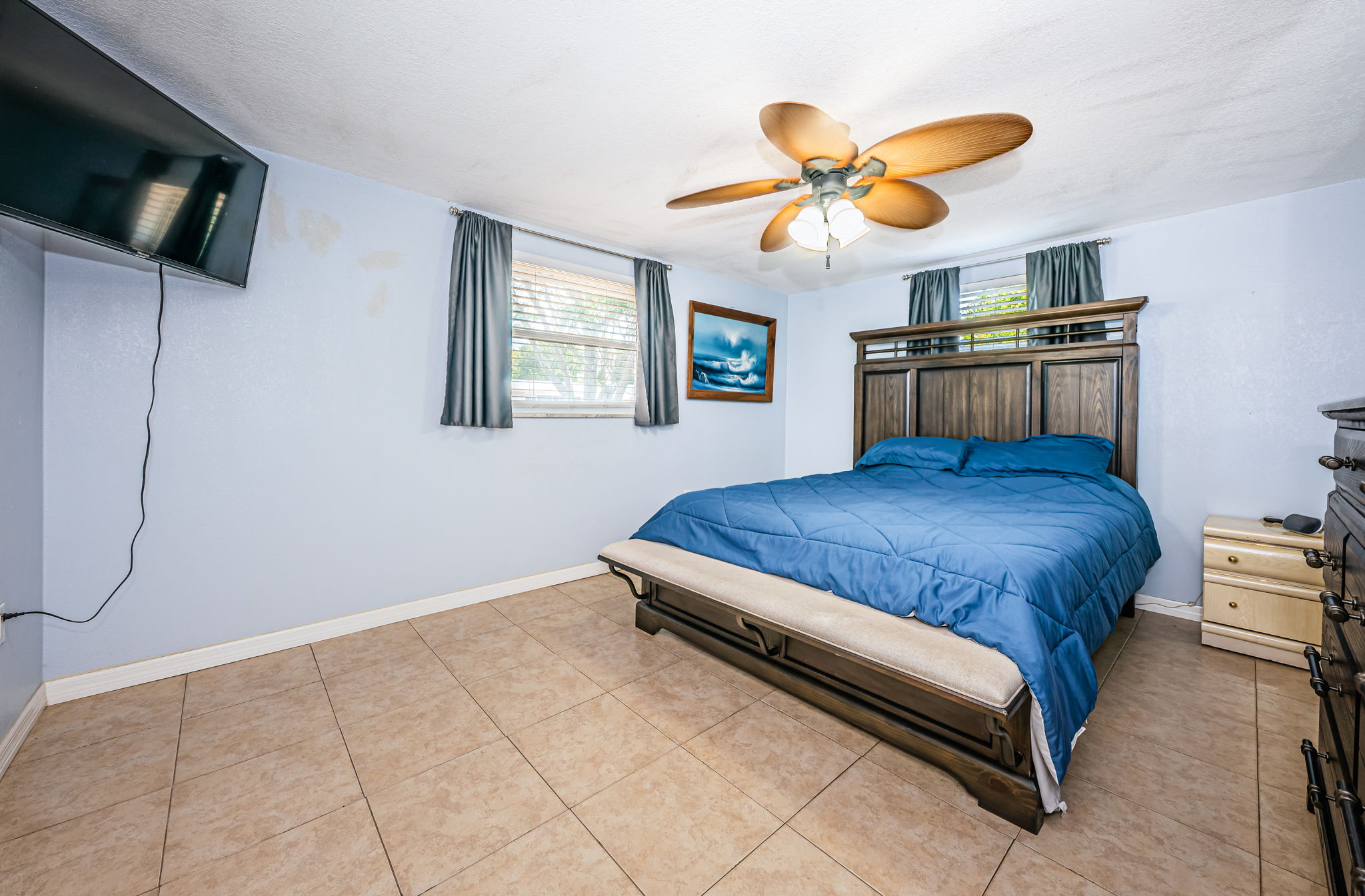 Bedroom1a