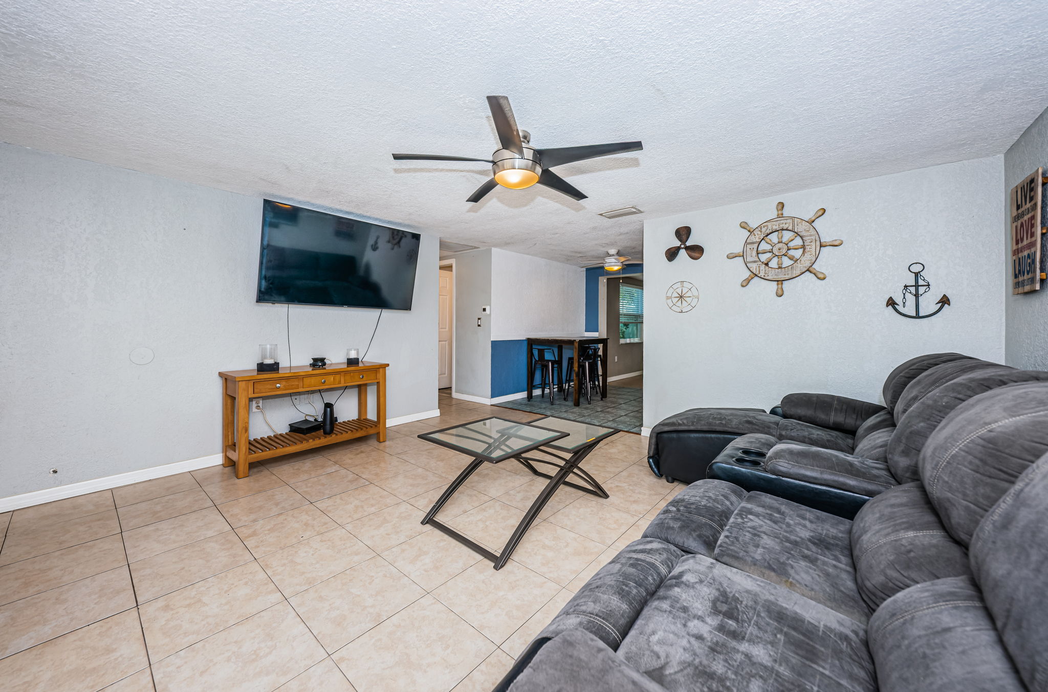 Living Room3