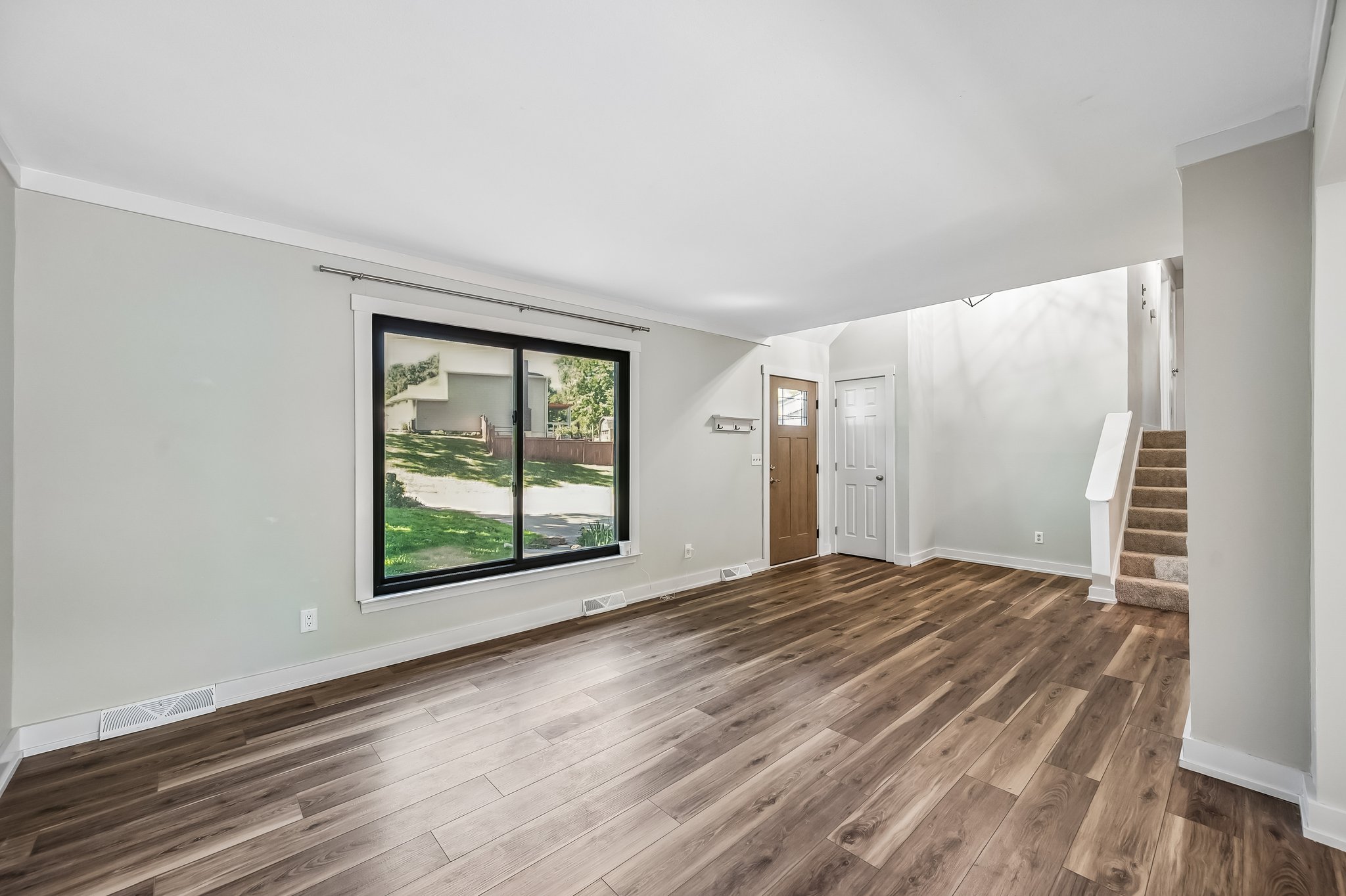 7716 NW 69th Terrace_009.jpg