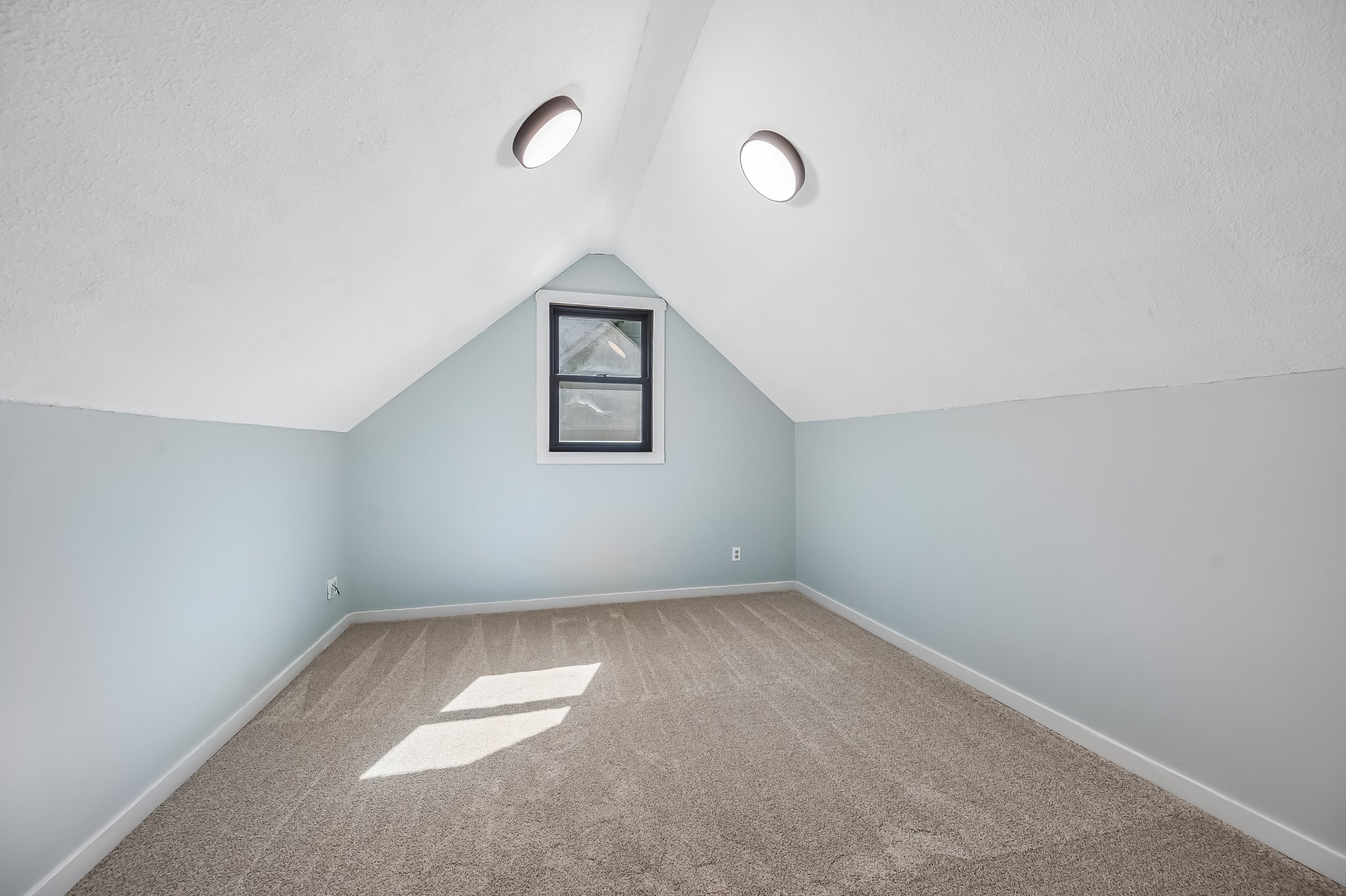 7716 NW 69th Terrace_021.jpg