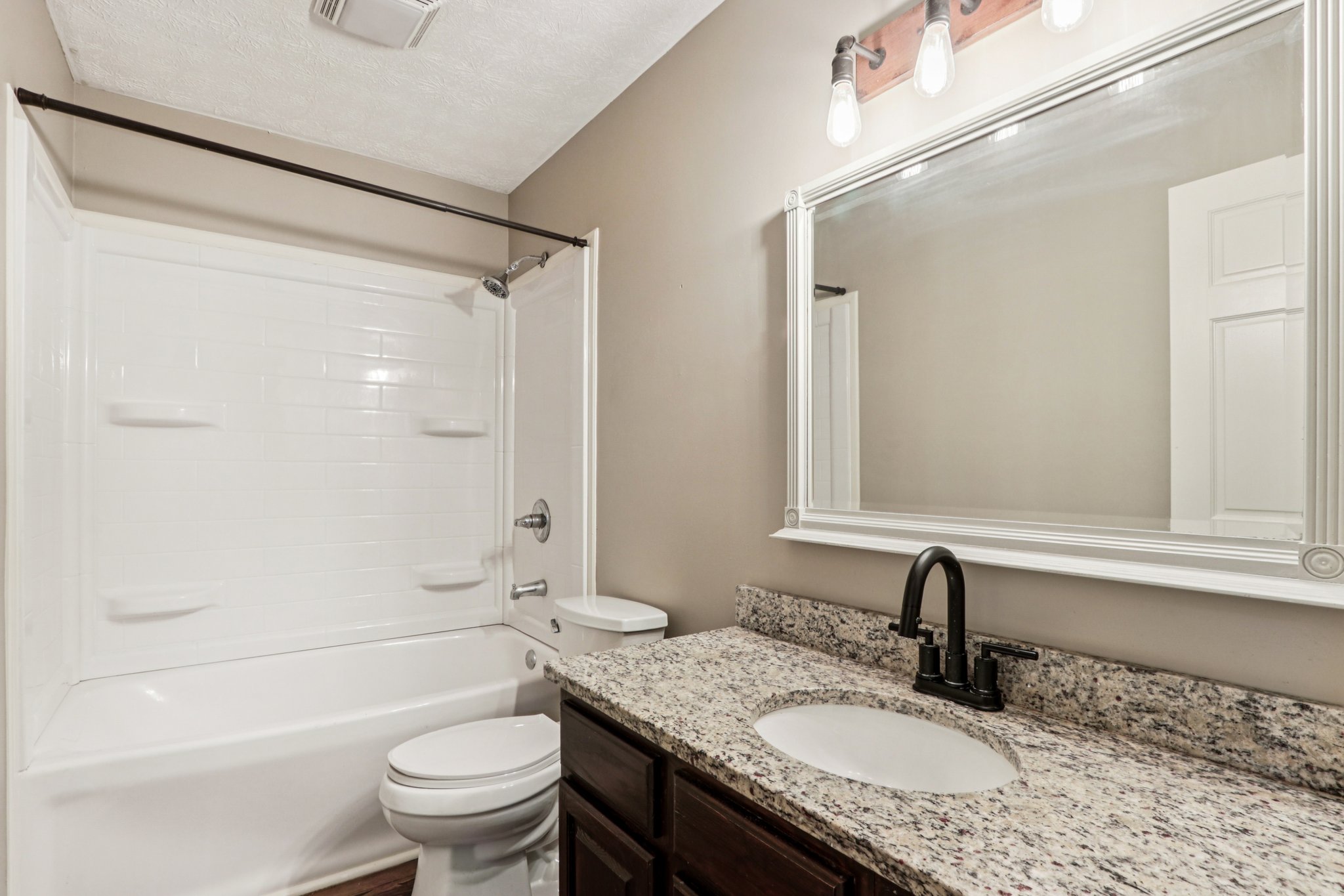 Camby Rd-S2711-020.jpg