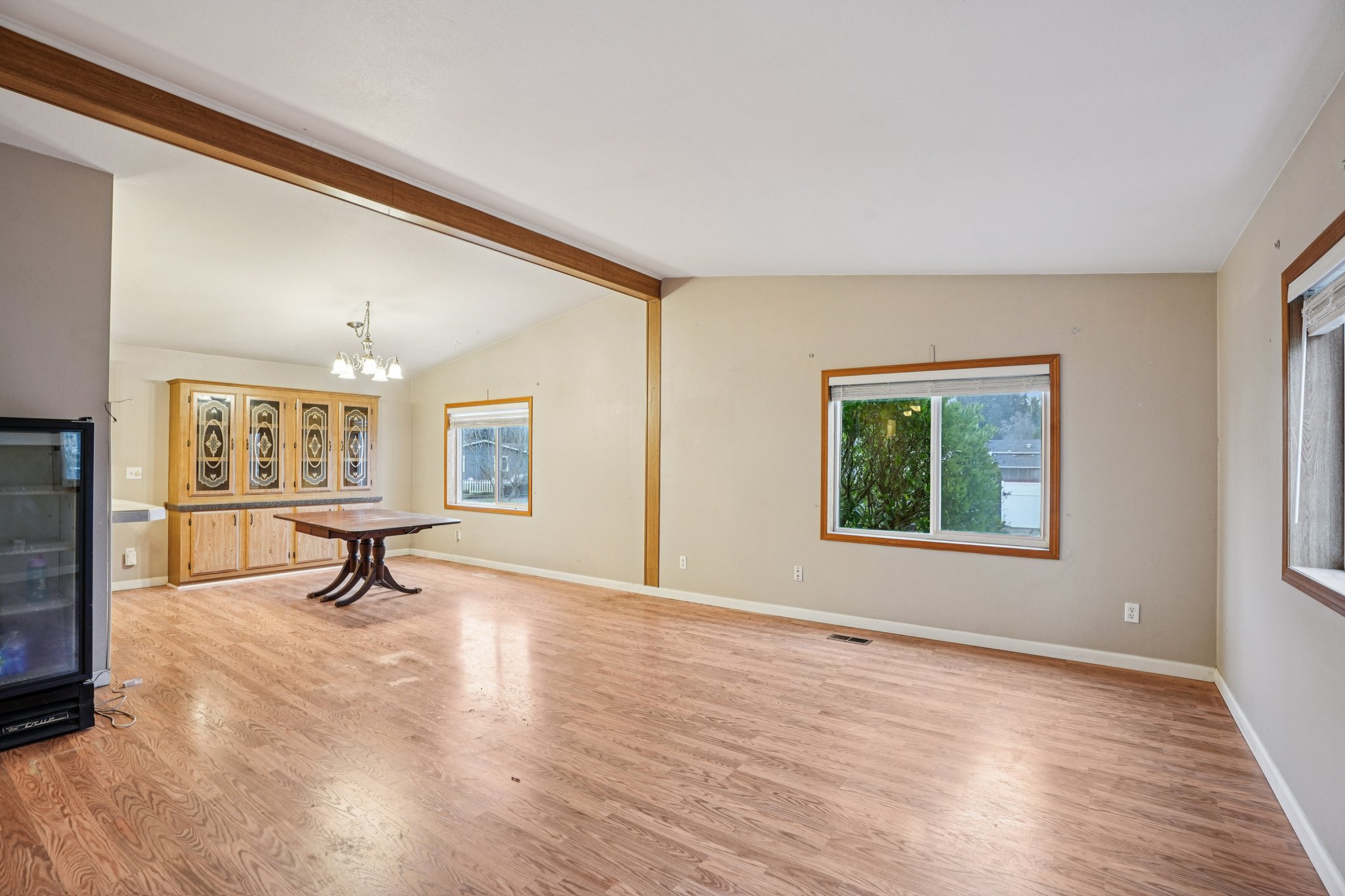 NE 54th St-S1112-007.jpg