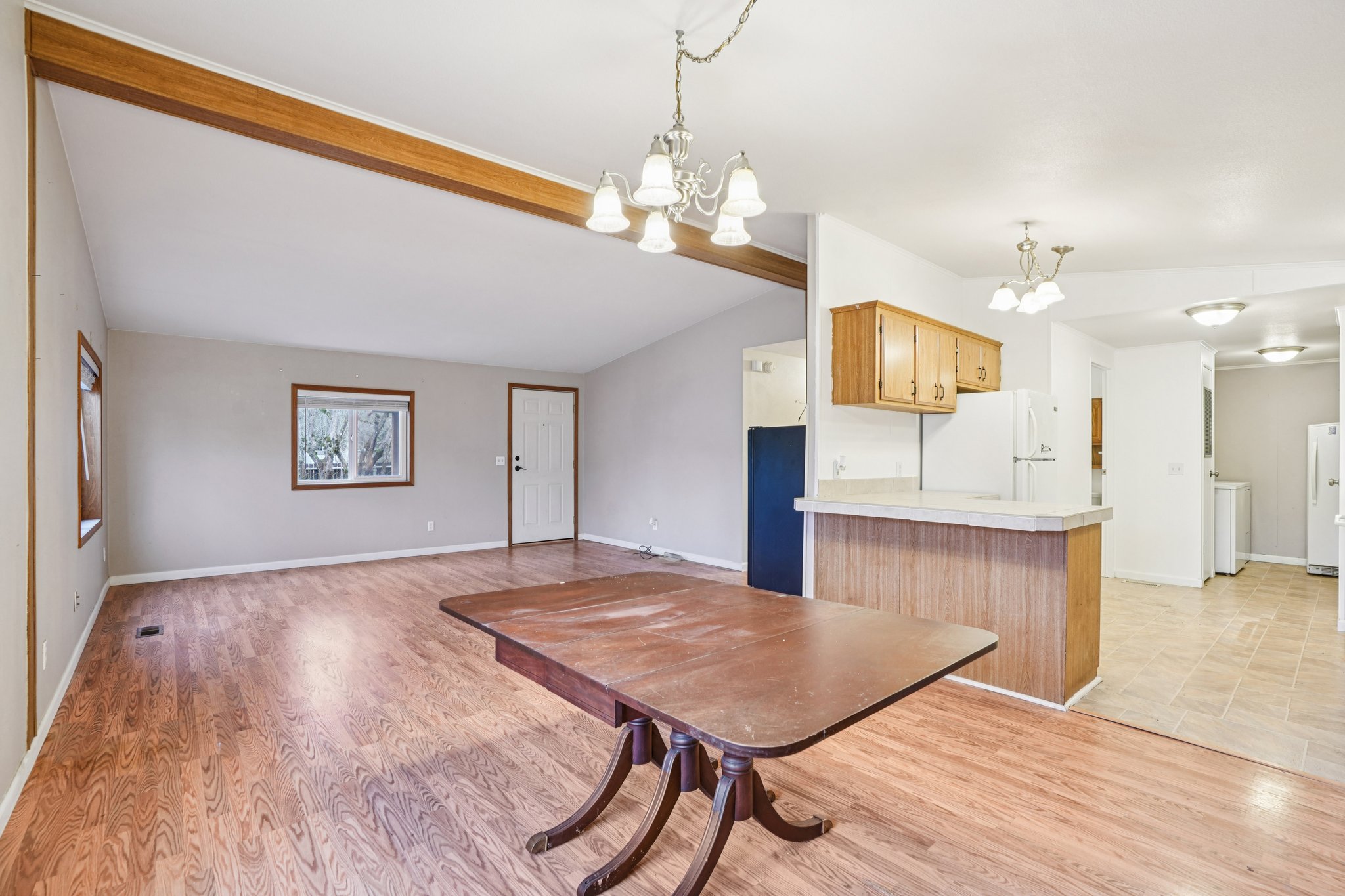 NE 54th St-S1112-014.jpg