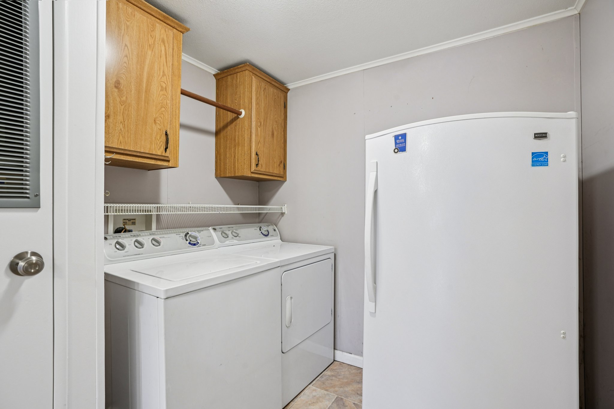 NE 54th St-S1112-030.jpg