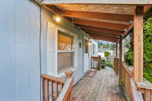 NE 54th St-S1112-006.jpg