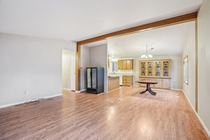 NE 54th St-S1112-009.jpg