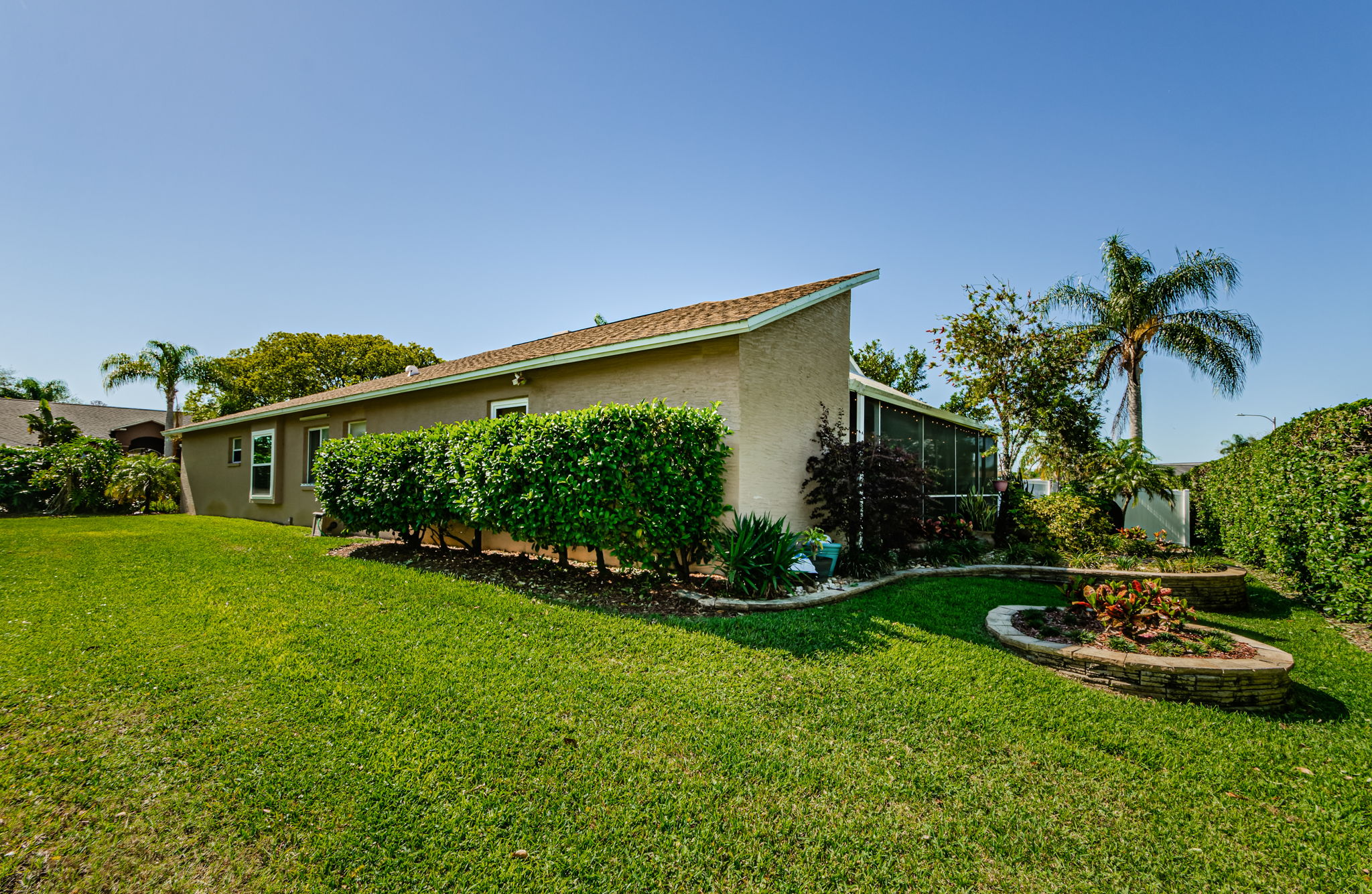 Back Exterior 1B