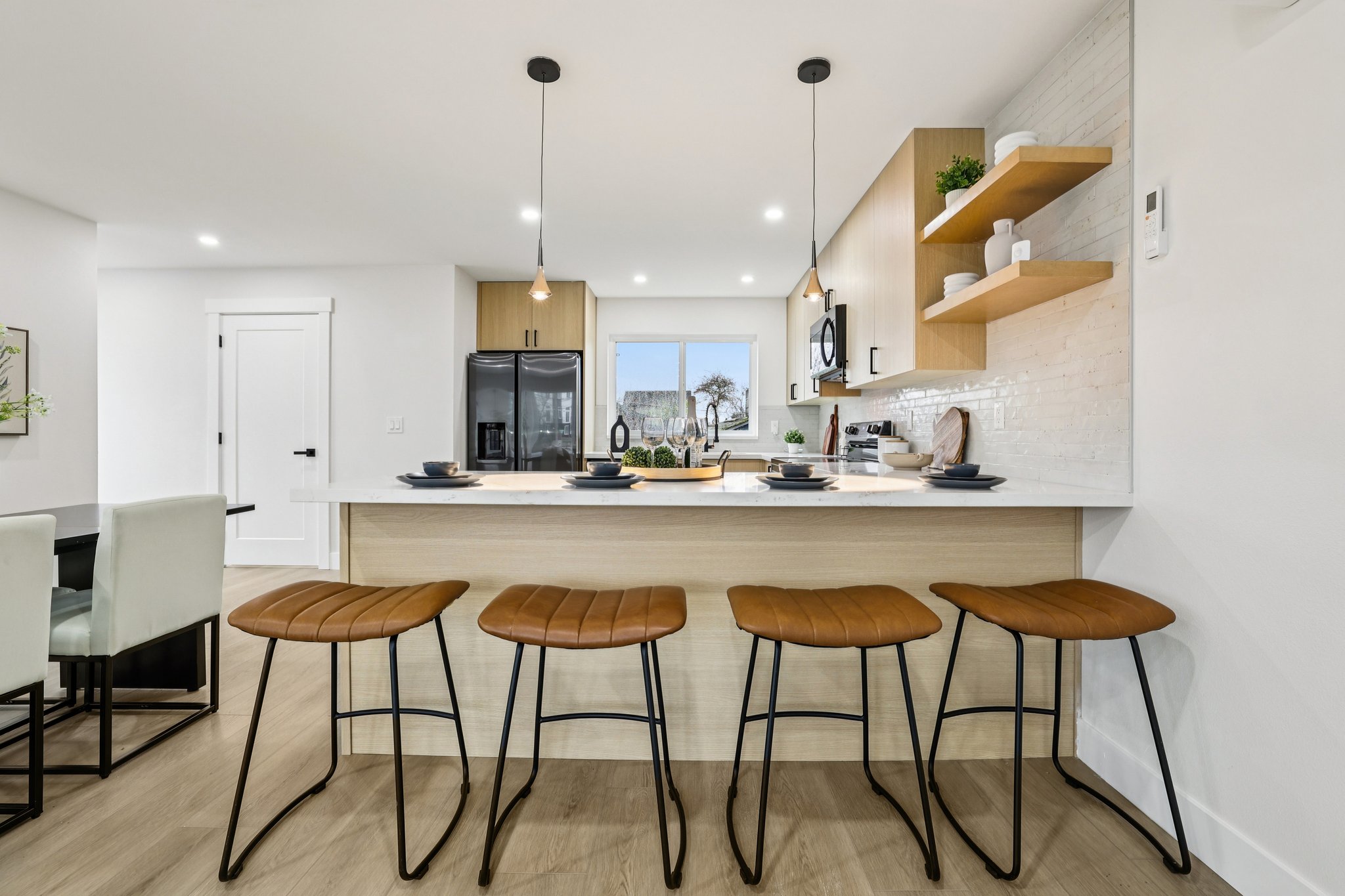 Renton Ave S-S0912-015.jpg