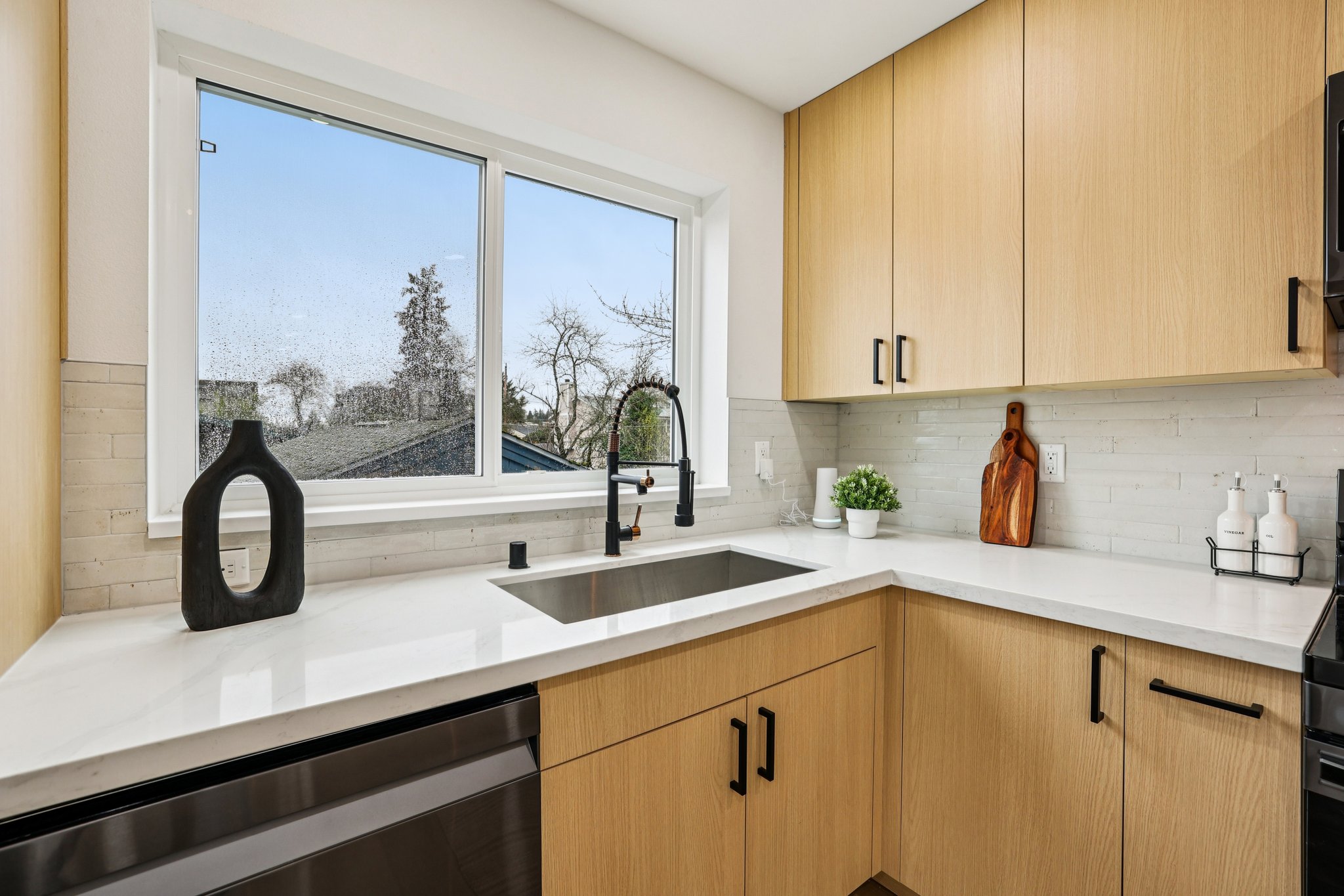 Renton Ave S-S0912-018.jpg