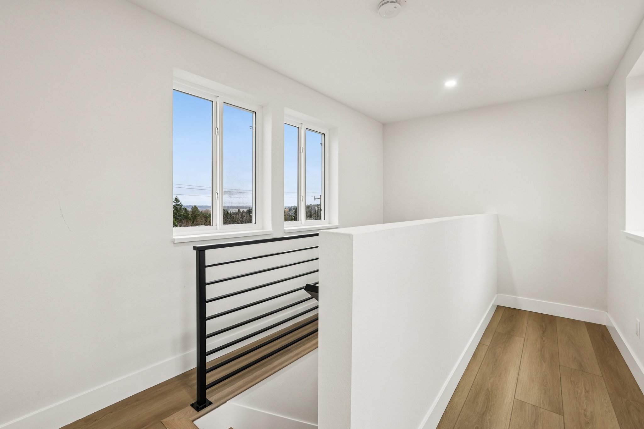 Renton Ave S-S0912-031.jpg