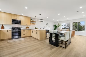 Renton Ave S-S0912-013.jpg