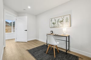 Renton Ave S-S0912-019.jpg