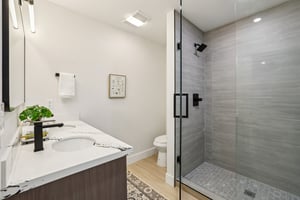 Renton Ave S-S0912-025.jpg