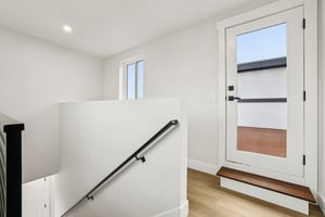 Renton Ave S-S0912-030.jpg