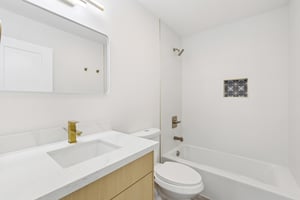 Renton Ave S-S1112-2-001.jpg