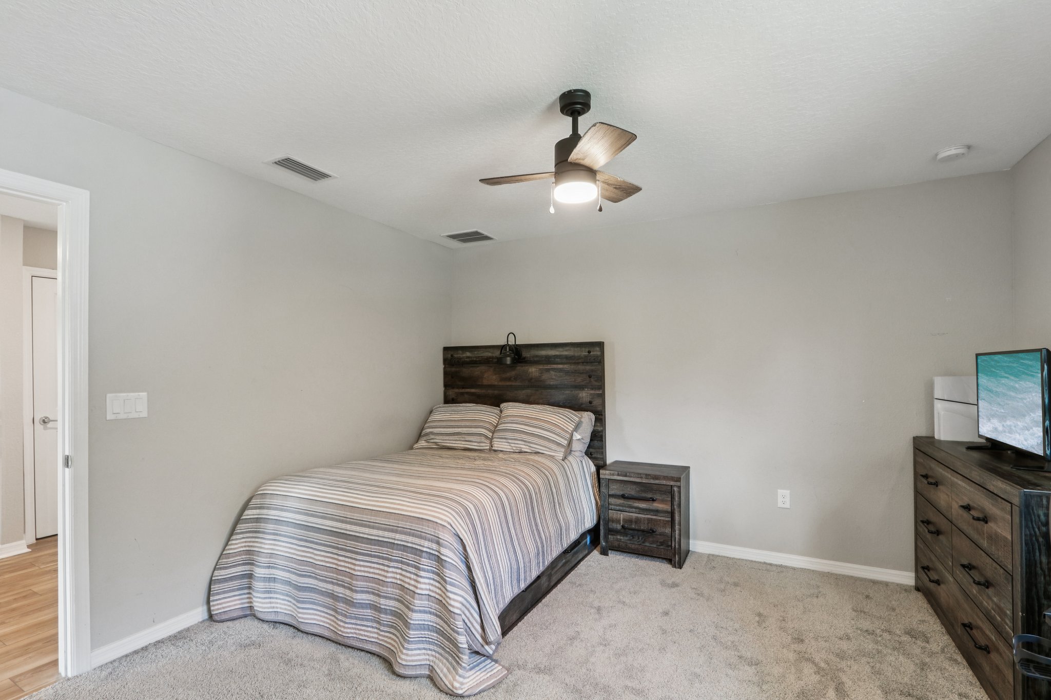 Blind Oak Cir-S2007-018.jpg
