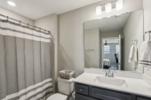 Blind Oak Cir-S2007-011.jpg