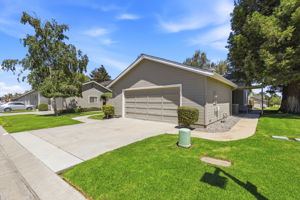 002_F8_772 Helen Dr