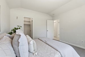 028_F8_772 Helen Dr