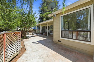 043_F8_772 Helen Dr