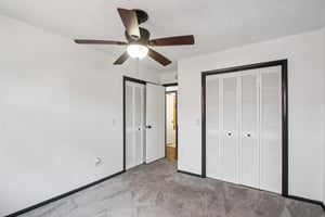 S Country Club Dr-2905-024.jpg